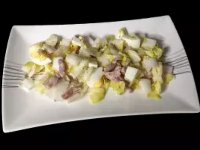 Salade d'endives composée