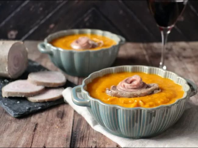 Velouté de courges à l'andouille de Guémené de Julie Andrieu