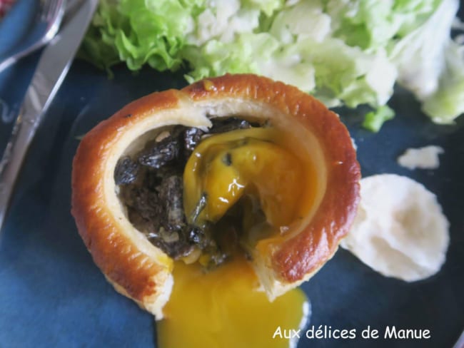 Bouchée feuilletée aux morilles et jaune d'œuf : une délicieuse recette pour un repas de fête