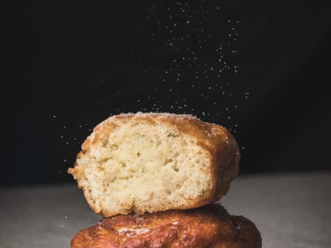 Beignets italiens à la crème pâtissière pour Mardi gras