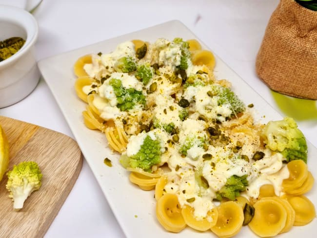 Pâtes au chou romanesco et au citron