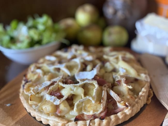 Tarte aux pommes et au Camembert