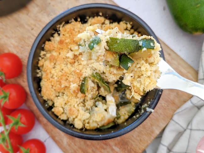 Crumble de courgettes au fromage de chèvre