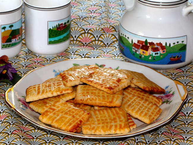 Biscuits sablés basques à la vanille et zestes de citron