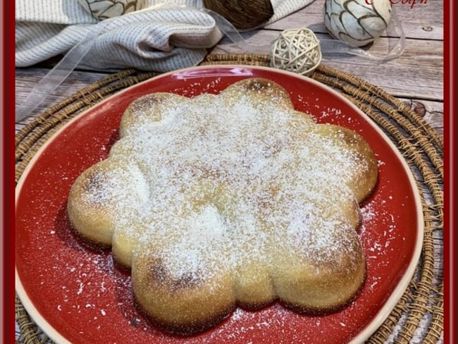 Gâteau noix de coco, zeste d'orange et lait concentré sucré