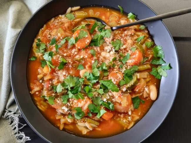 Minestrone : Soupe à l'italienne parfaite pour un rééquilibrage alimentaire