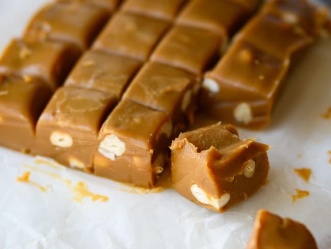 Fudge caramel noix de cajou, une vraie gourmandise addictive !