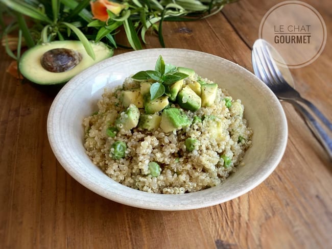 Salade de quinoa aux petits pois et avocat