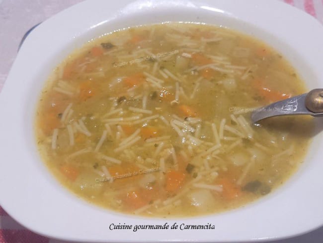 Bouillon de volaille fait maison