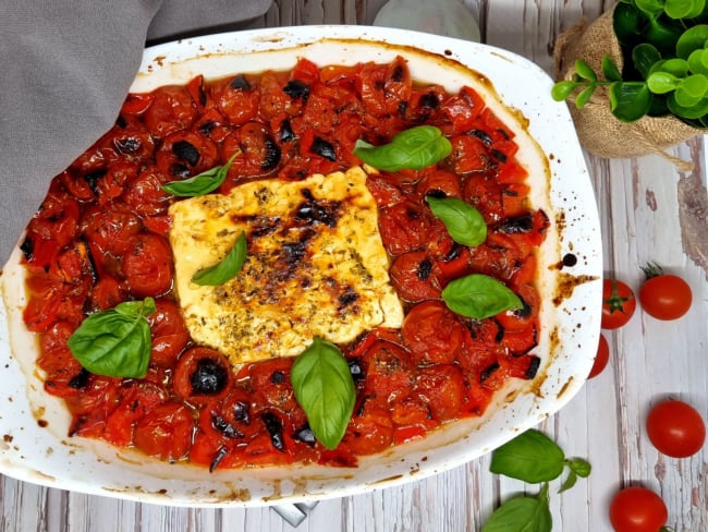 Feta rôtie aux poivrons et tomates cerises