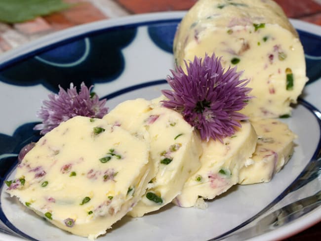 Beurre salé de Noirmoutier aux fleurs de ciboulette