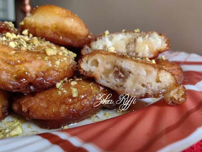 BEIGNETS DE BANANE AU MIEL PUR ET PISTACHES D'ALEP- PÂTE À FRIRE AU MIEL