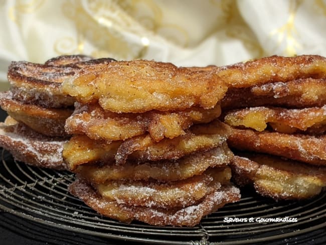 Beignets de pommes caramélisées