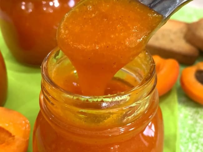 Confiture d'abricots maison