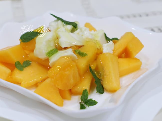 Melon gourmand à la ricotta et miel d'acacia