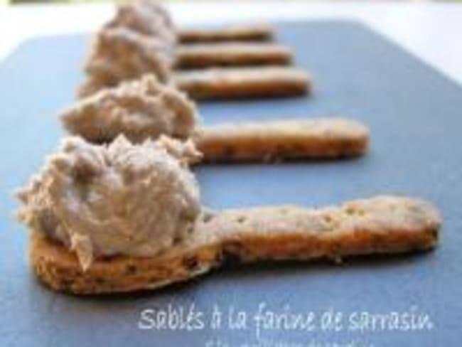 Sablés à la Farine de Sarrasin et Rillettes de Sardines au Citron Confit