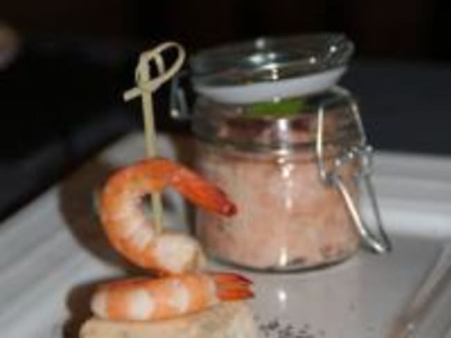 Terrine de Saumon aux Crevettes et son Tartare