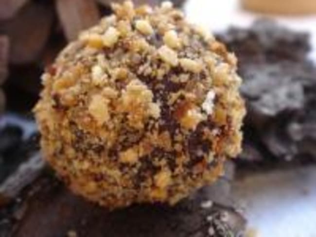 Truffes chocolat noir avec pâte de Spéculoos enrobage pralin