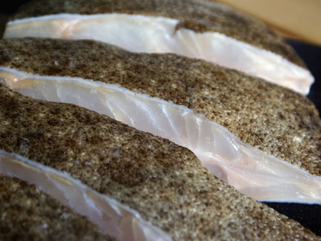 Détailler un turbot en tronçons réguliers - Technique culinaire des poissons