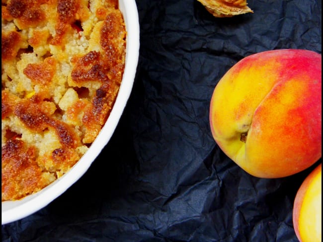 Crumble aux Pêches Jaunes