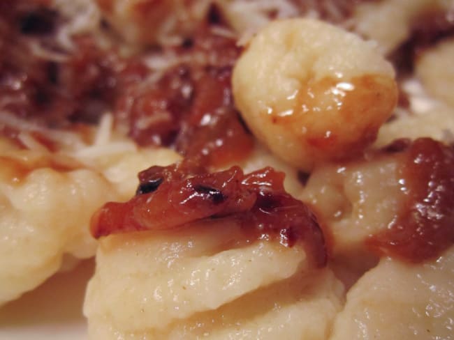 Gnocchi de pommes de terre et sauce au Roquefort