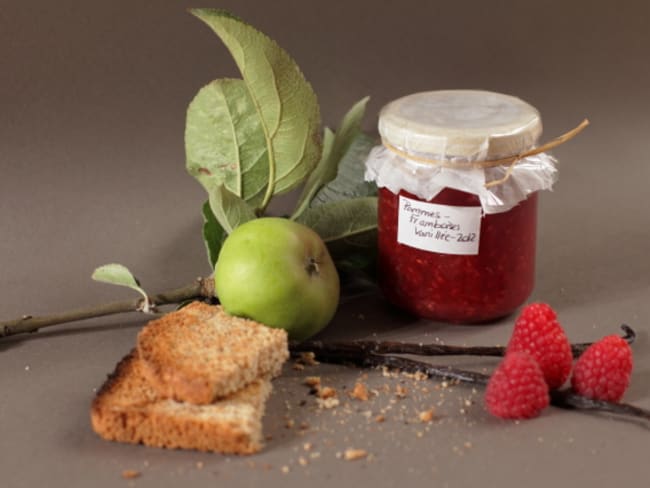 Confiture légère Pommes-Framboises vanillée