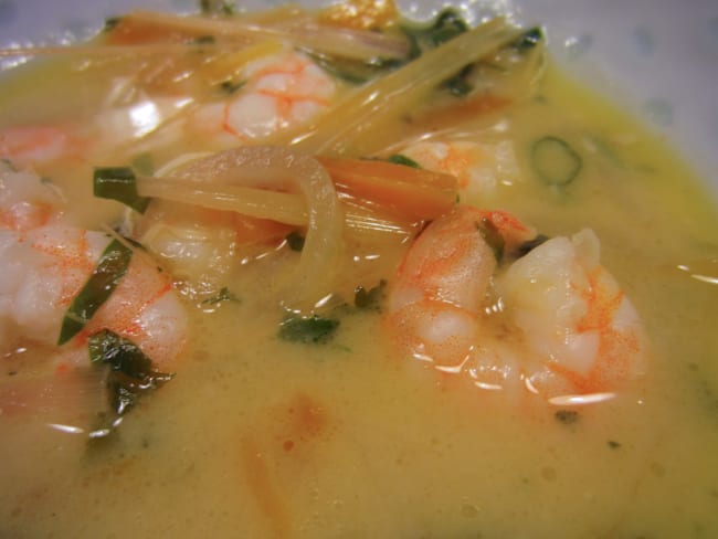 Soupe thaï aux gambas et au lait de coco