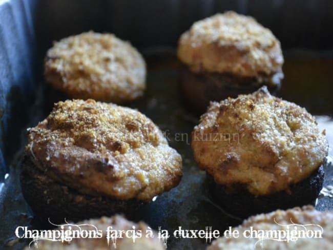 Champignons farcis à la duxelle de champignon