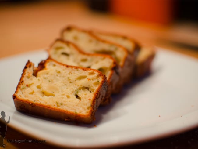 Cake au gorgonzola, miel et romarin