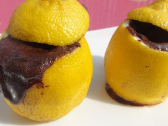 Douceur de chocolat cuit dans un citron