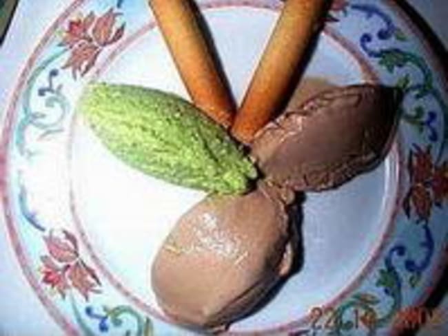 Glace chocolat et miel - Recette de glace au chocolat et au miel