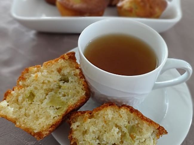 Muffins rhubarbe et perles de sucre pour le goûter