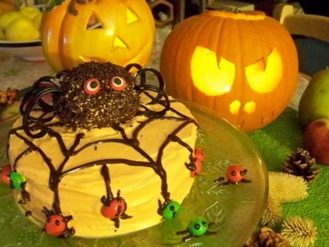 La Mygale qui louchait sur les gâteau aux crottes de mouche et les croques de la mort pour halloween