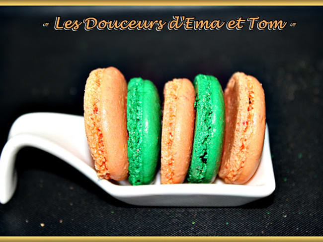 Macarons oranges et verts