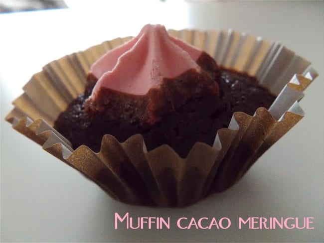 Muffin au cacao et à la meringue