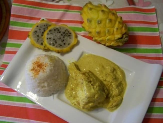 Saumonette au massalé, curcuma et lait de coco