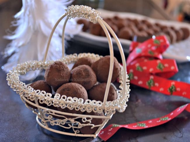 Truffes de Noël au chocolat noir et cardamome