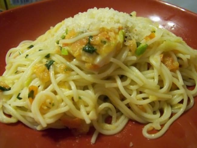 Spaghettis à la checca ou pâtes à l'ail