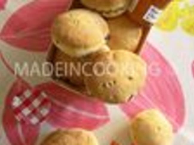 Scones nature et aux raisins secs