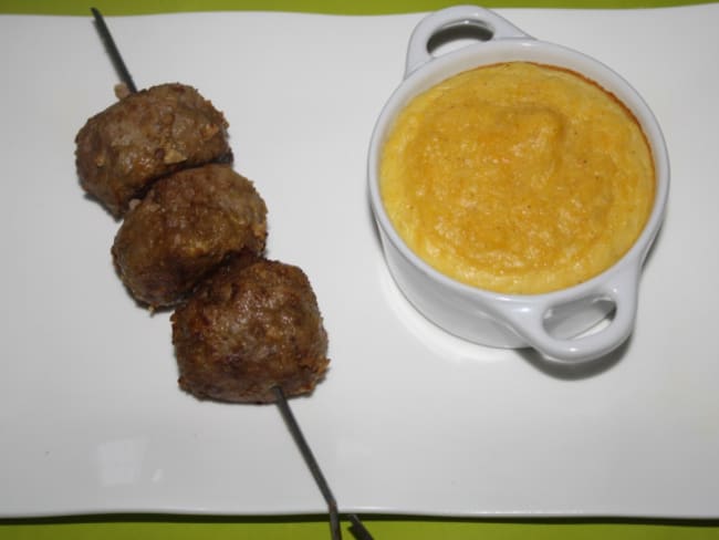 Soufflé de potiron et sa brochette de boeuf