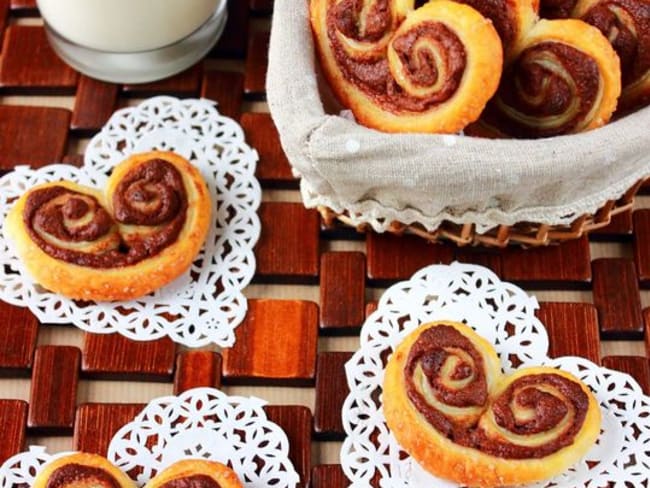 Palmiers feuilletés à la pâte à tartiner chocolatée Nutella