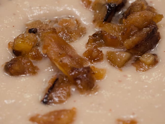 Velouté de céleri aux châtaignes