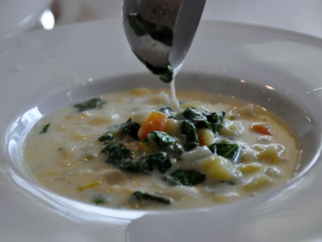 La Soupe de Chalet, une soupe de légumes au gruyère