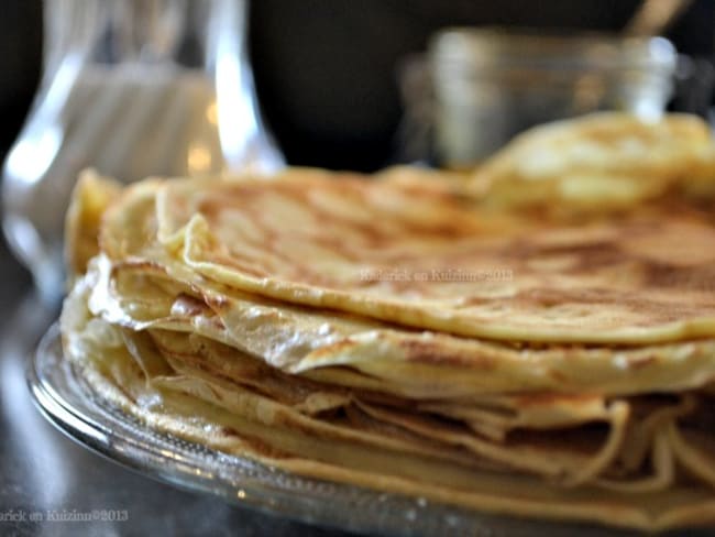 Crêpes garnies de confiture à la clémentine