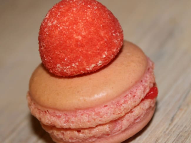 Macarons fraises Tagada