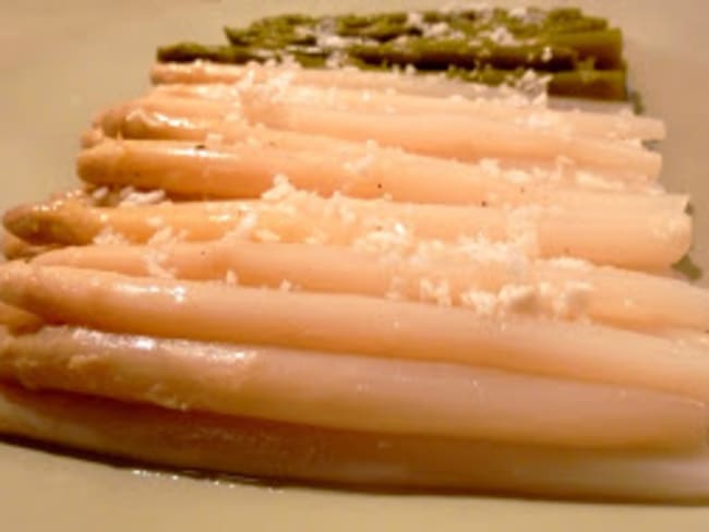 Asperges Aillées