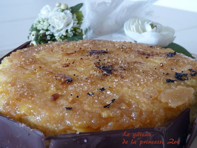 Gâteau à l'ananas et au chocolat blanc