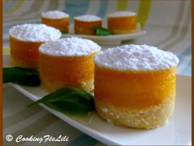 Petits flans tout jaunes au citron vert avec base shortbread