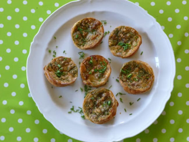 mini-clafoutis cabécou, noix et ciboulette