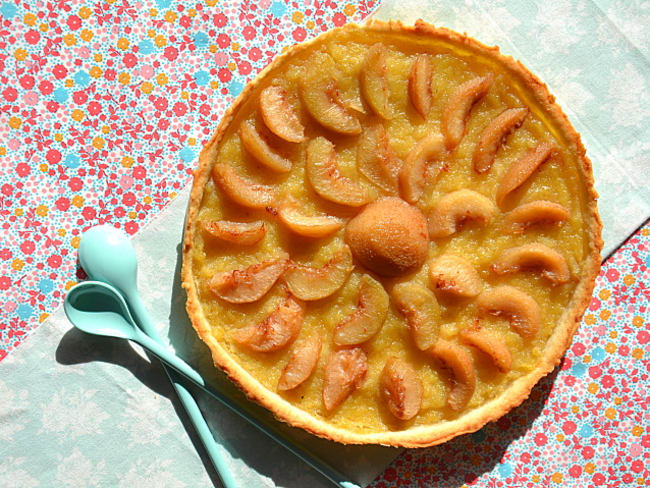 Tarte gourmande pomme-pêche